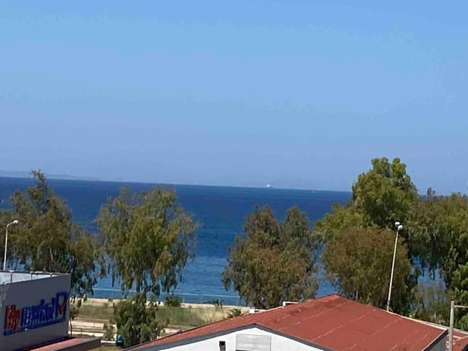 Blue View Appartement Patras Buitenkant foto
