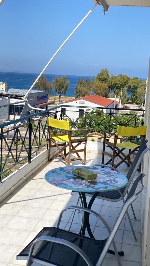Blue View Appartement Patras Buitenkant foto